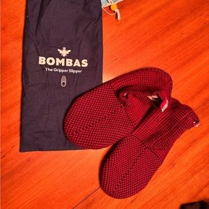 NWT Bombas Men’s Gripper Slipper